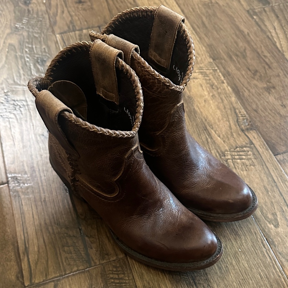 Lane Brown Leather Ankle Boots shortie